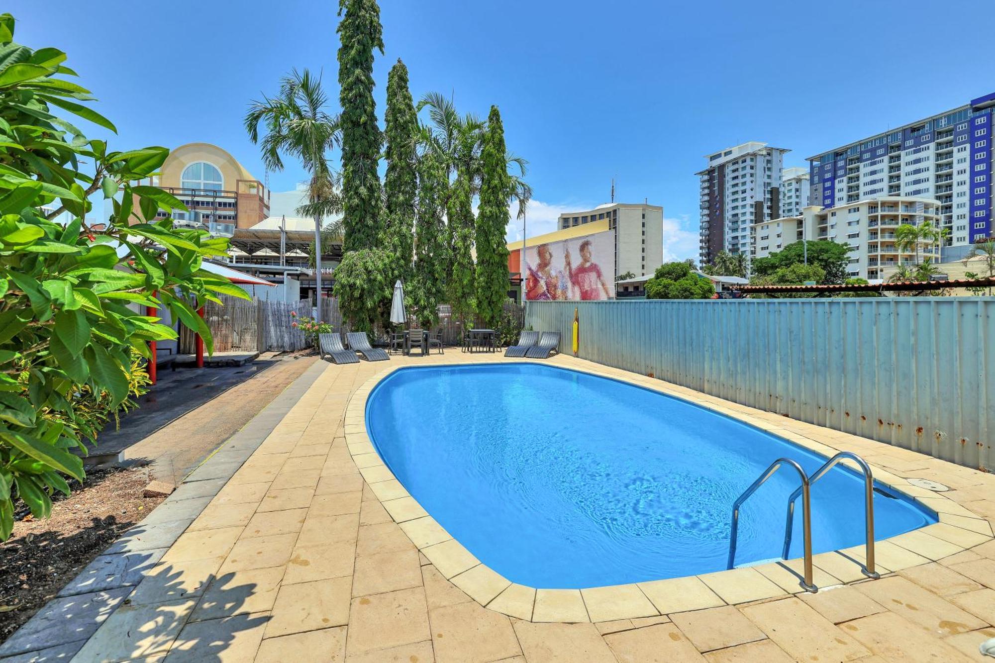 Darwin Poinciana Inn מראה חיצוני תמונה